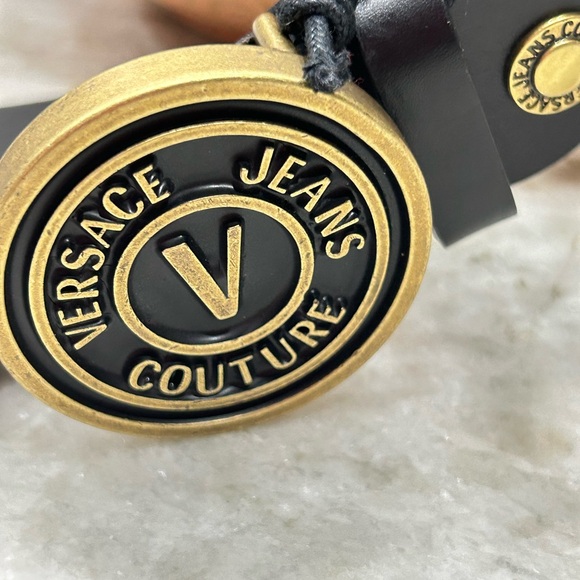 NWT Versace Brushed Brass Plaque Buckle Genuine Leather Made in Italy Belt - Picture 7 of 11